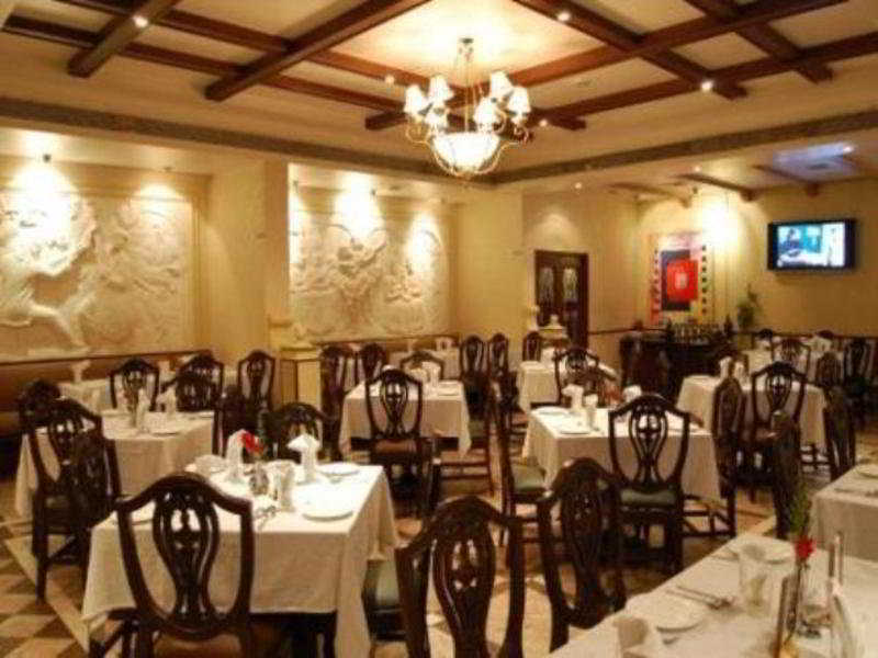 Celebrations Hotel Нави Мумбай Екстериор снимка